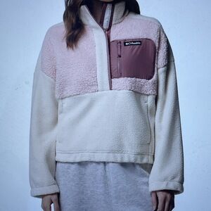 Columbia Pink and Cream Fleece Sweatshirt